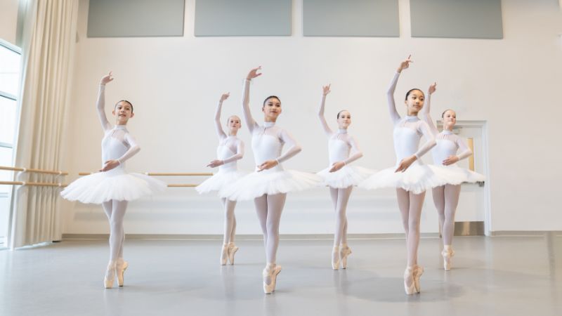 OBS Junior Summer Intensive Dancers