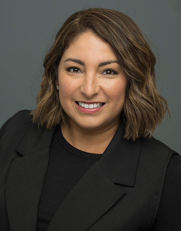 Yadhira Sollberger